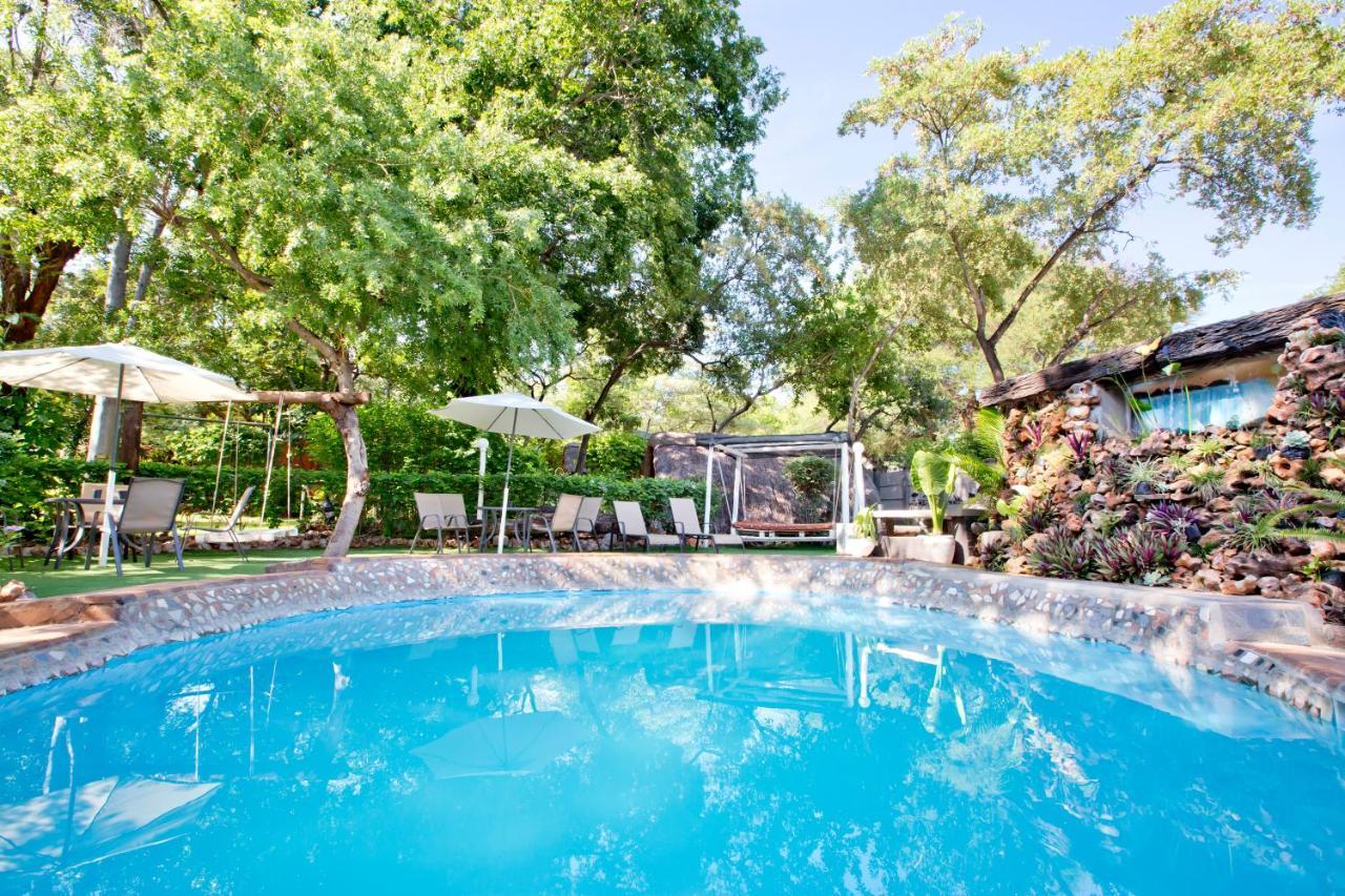 Victoria Falls Backpackers Lodge- Camp Sites Eksteriør bilde