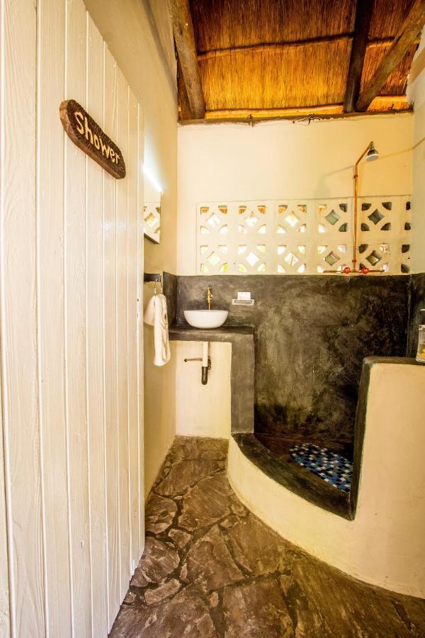 Victoria Falls Backpackers Lodge- Camp Sites Eksteriør bilde