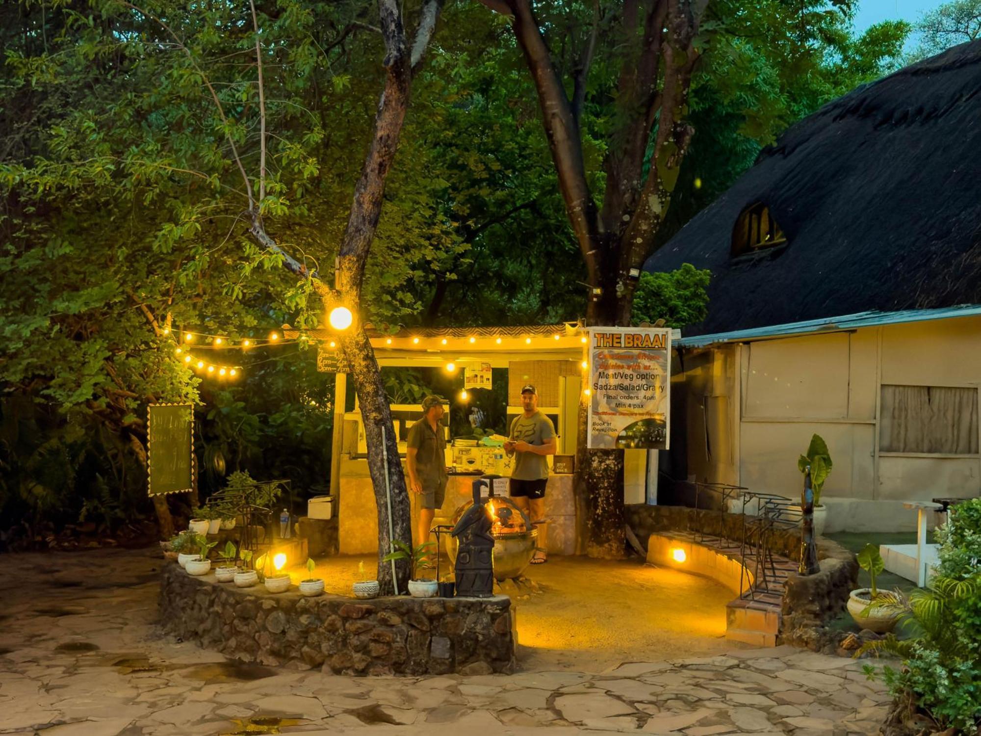 Victoria Falls Backpackers Lodge- Camp Sites Eksteriør bilde