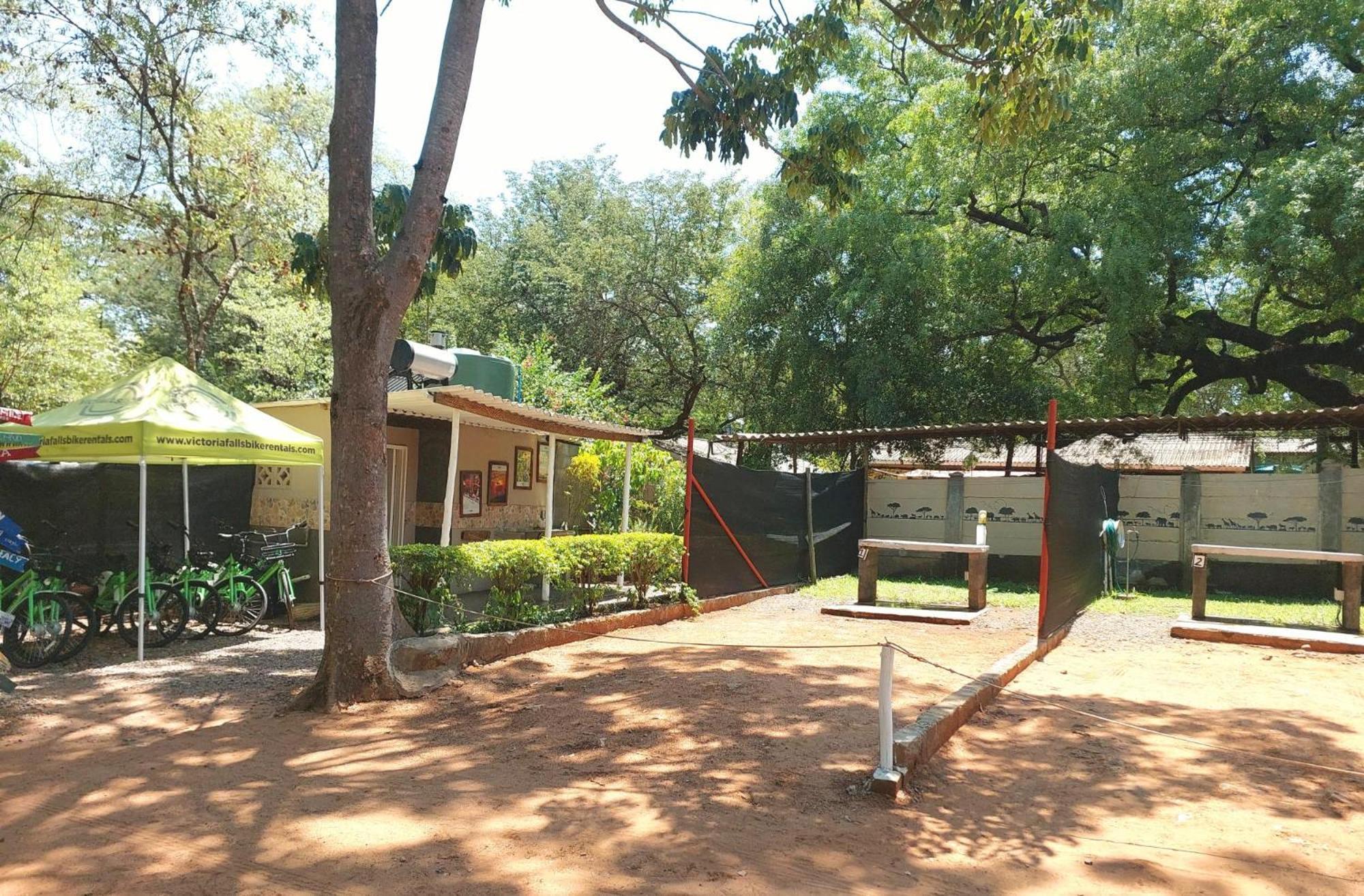 Victoria Falls Backpackers Lodge- Camp Sites Eksteriør bilde