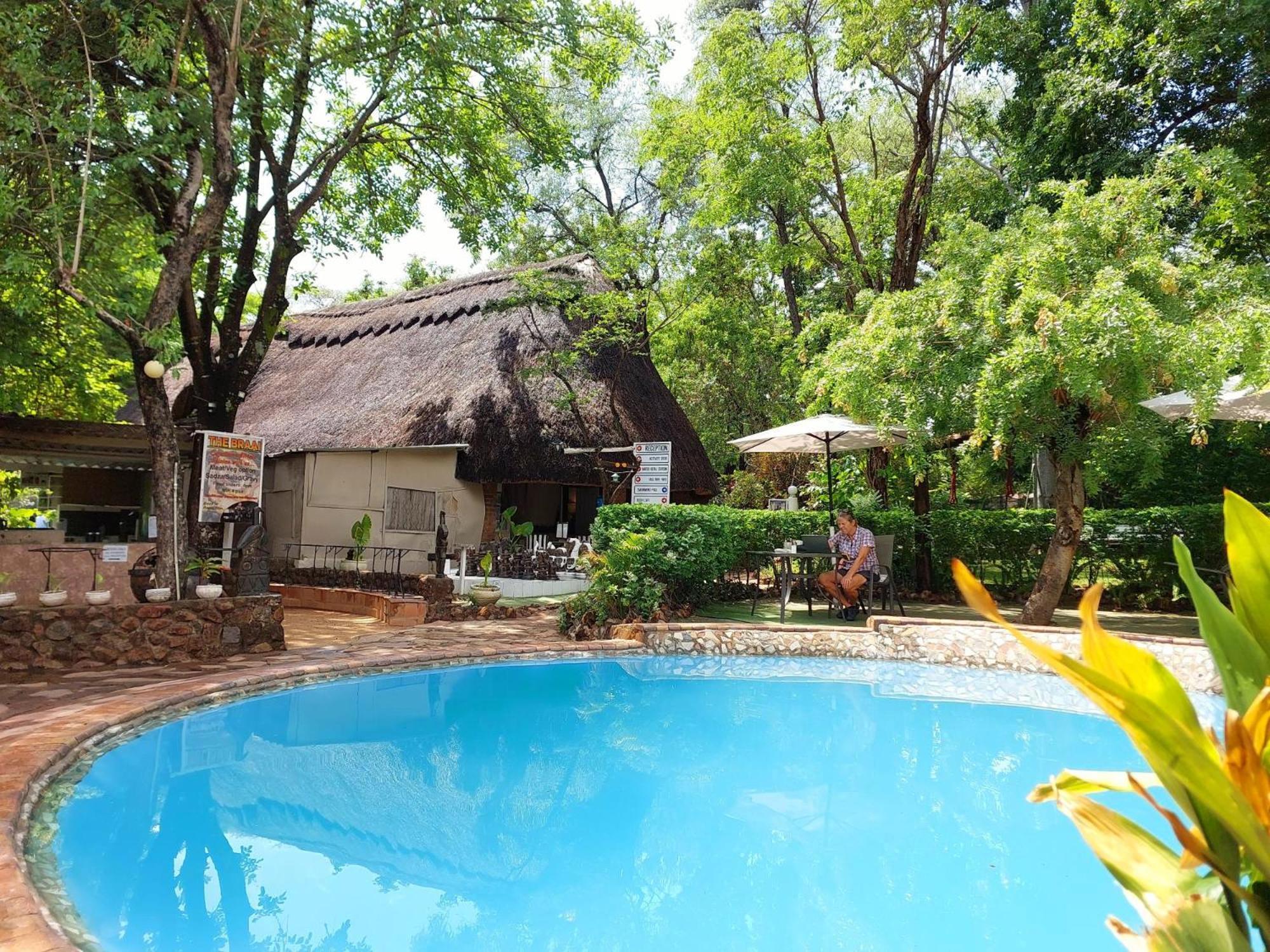 Victoria Falls Backpackers Lodge- Camp Sites Eksteriør bilde