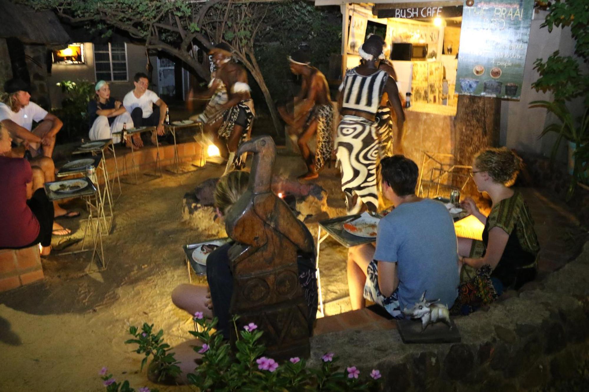 Victoria Falls Backpackers Lodge- Camp Sites Eksteriør bilde